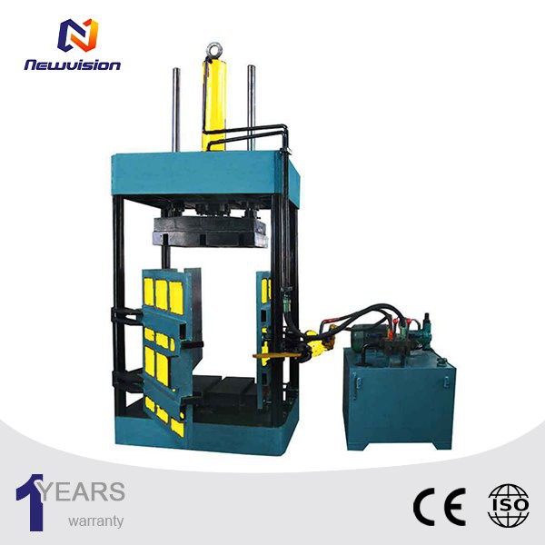 Pressa per balle non metalliche da 630 tonnellate