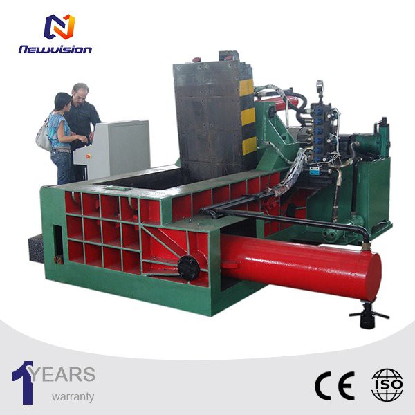 Pressa automatica per rottami metallici