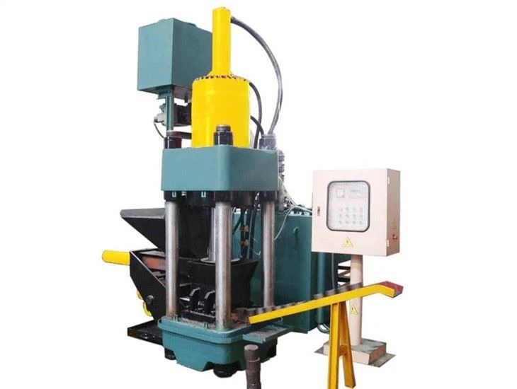Bricchettatrice per trucioli